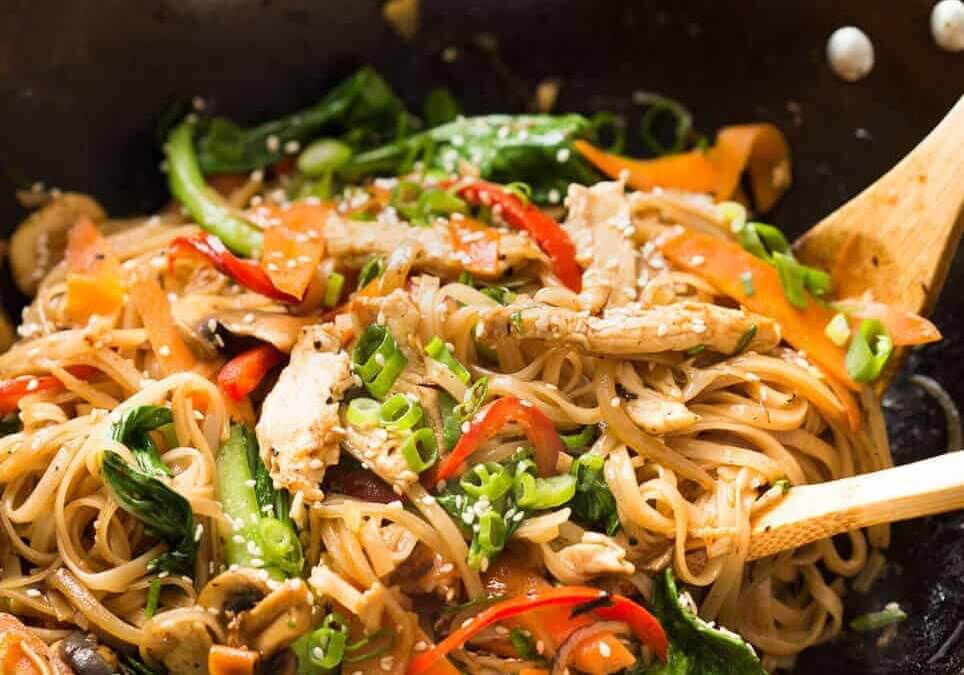 Thai Vermicelli Noodle Stir-Fry with Shredded Chicken